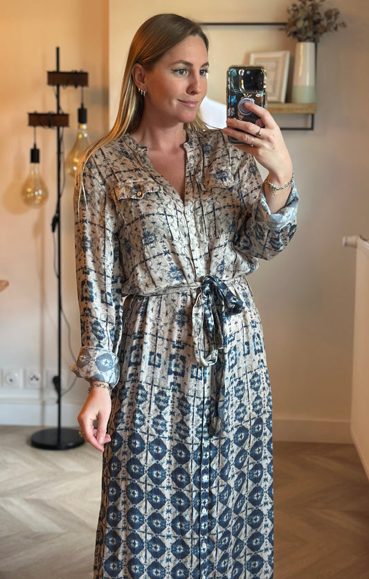 Robe longue à motifs bleus T.38