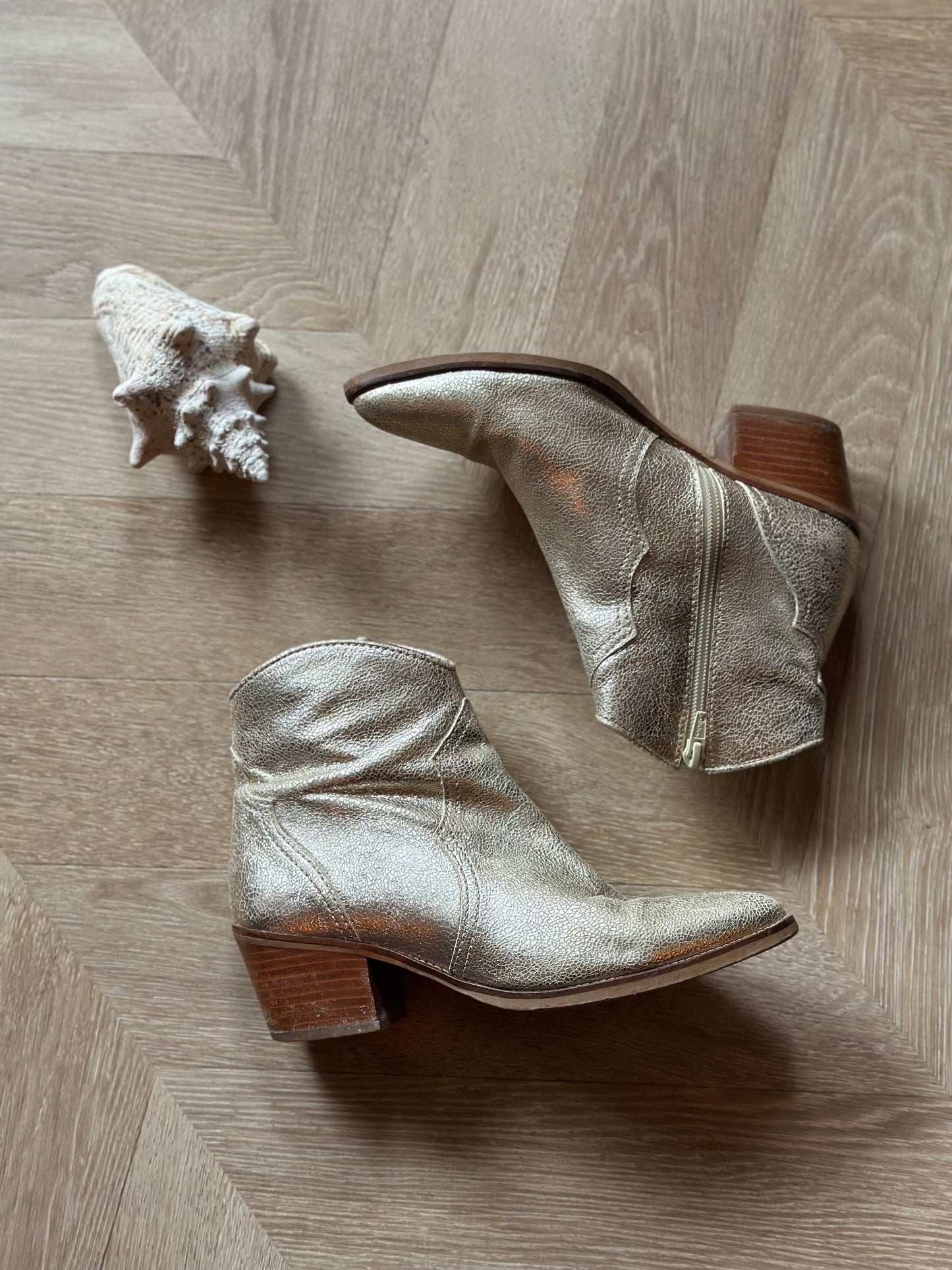 Bottines cuir doré – fabriquées au Portugal T.37