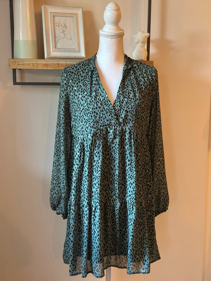 Robe fluide imprimé léopard vert T.36