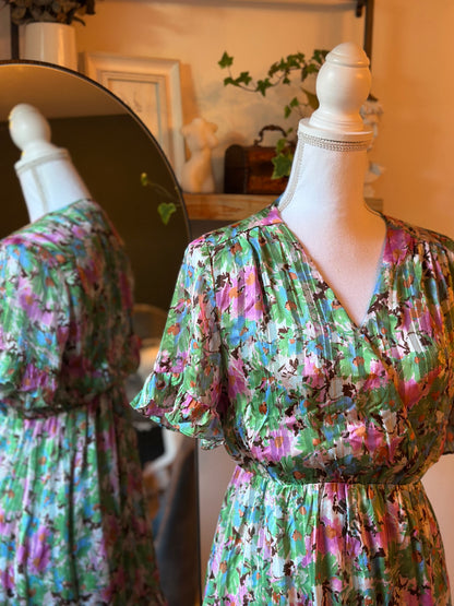 Robe d’été fleurie vert rose T.36