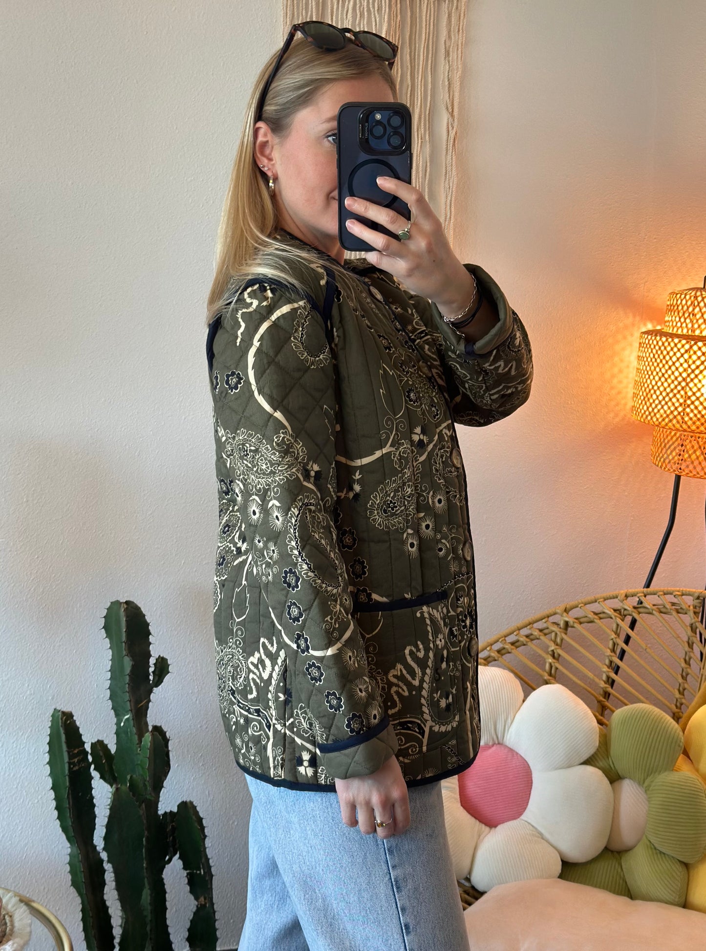 Veste matelassée « Madeleine » kaki à motifs fleuris et cachemire, T.34 oversize, neuve