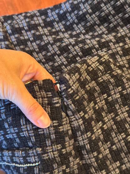 Short en tweed à carreaux T.40