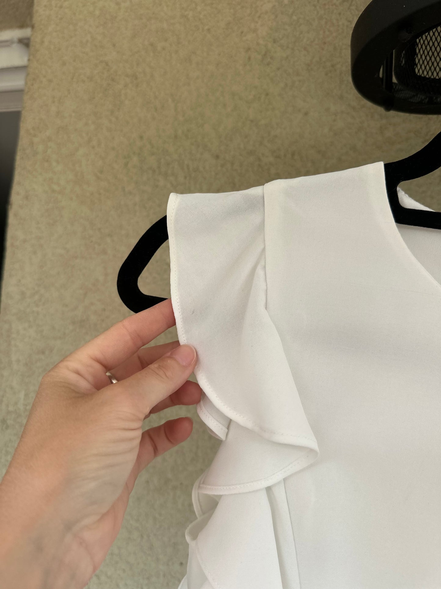 Belle robe blanche élégante neuve T.36
