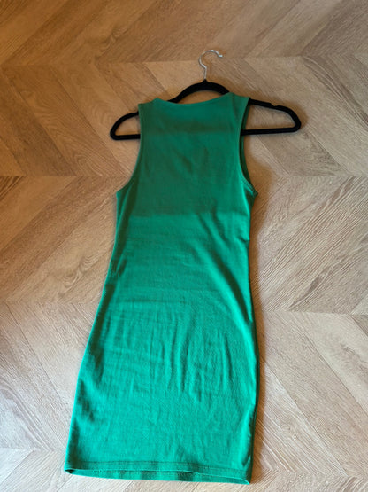Robe moulante verte en coton T.36