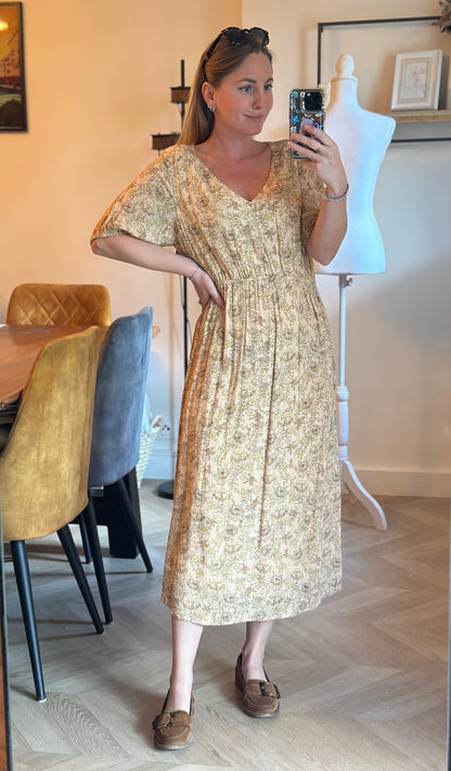 Robe mi-longue fleurie Yaya T.36