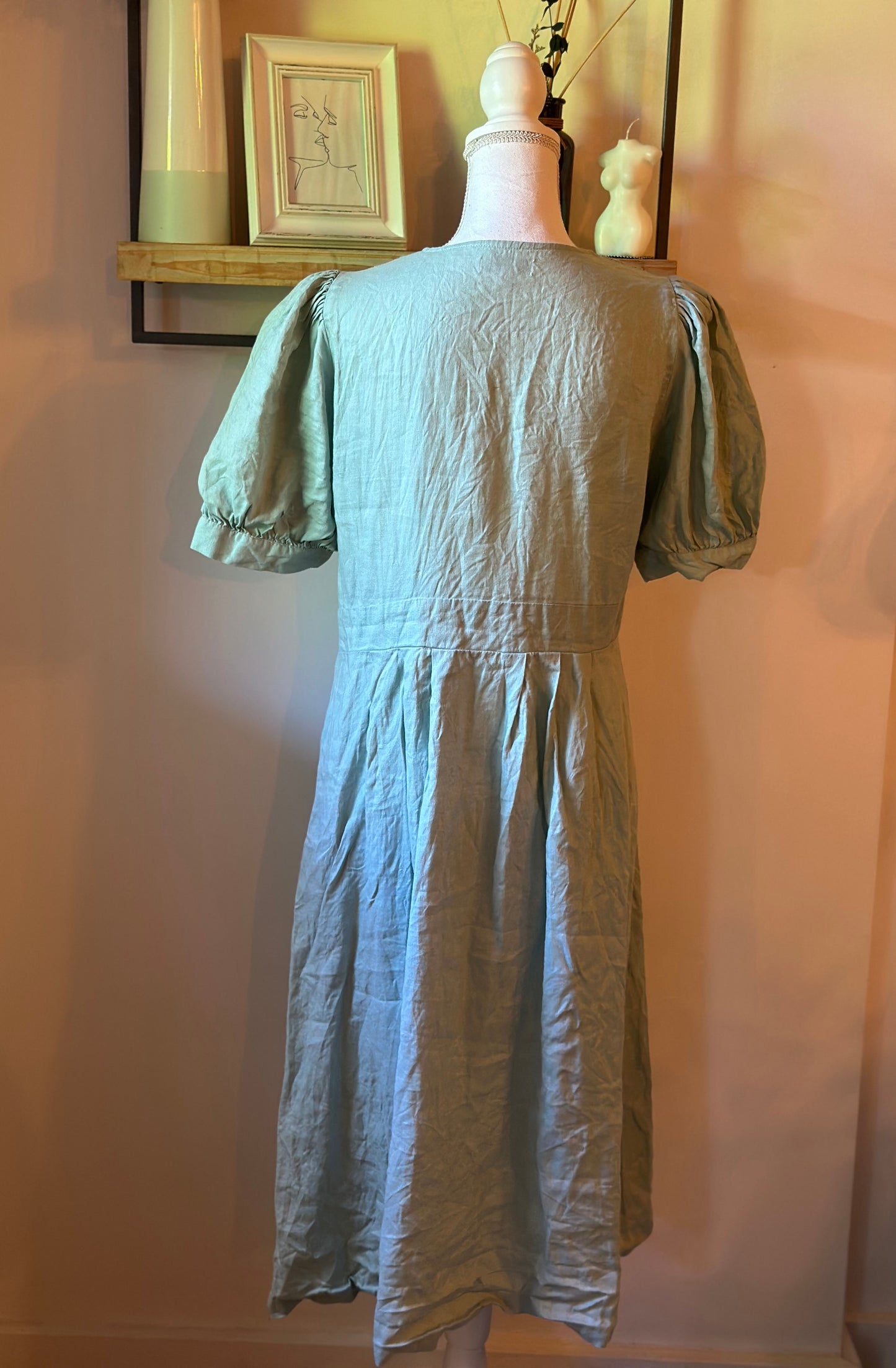 Robe midi en lin vert sauge T.42