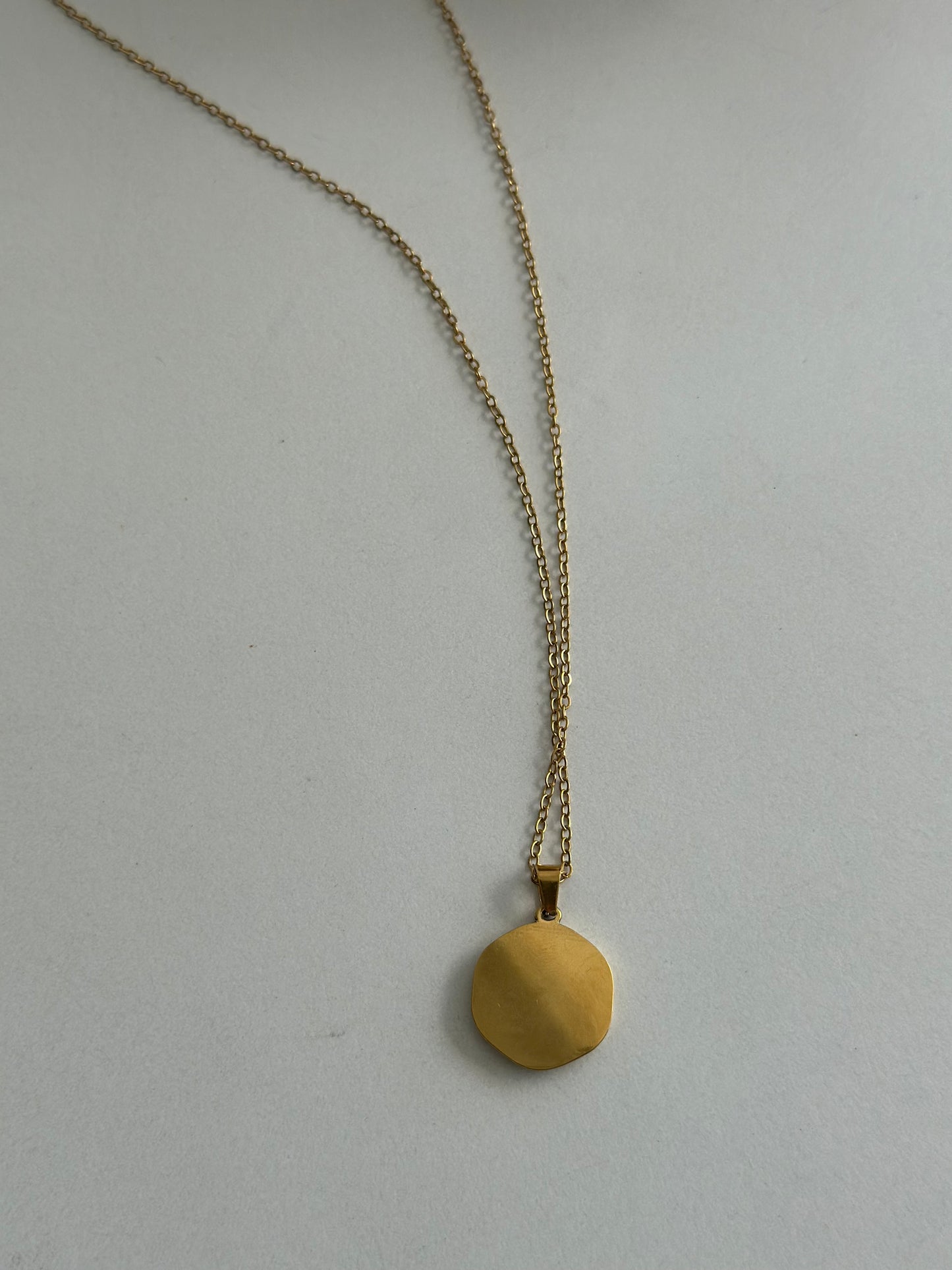 Collier doré en acier inoxydable avec pendentif étoile neuf