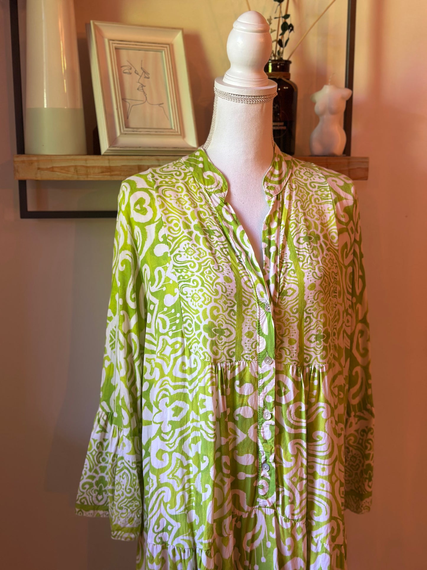 Robe longue bohème imprimé vert et blanc T.U