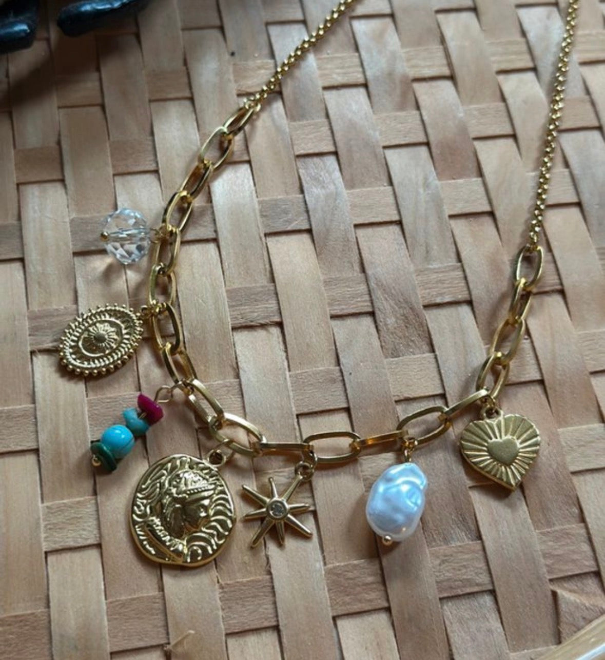 Collier doré en acier inoxydable – pendentifs tendance et colorés