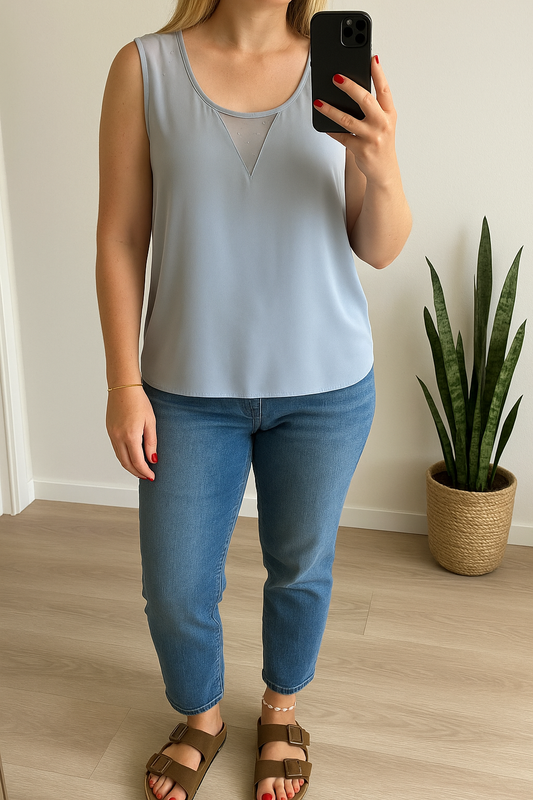 Blouse sans manches bleu clair, T.42