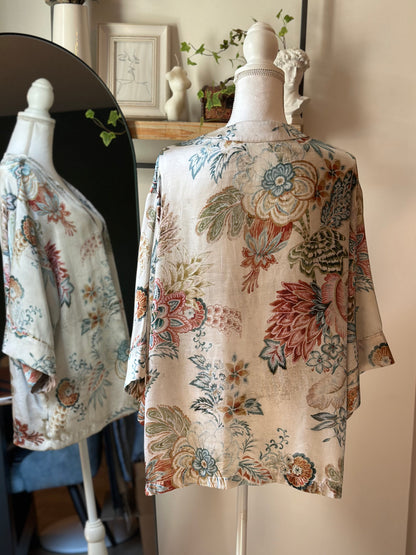 Kimono fluide crème à motifs fleuris T.unique