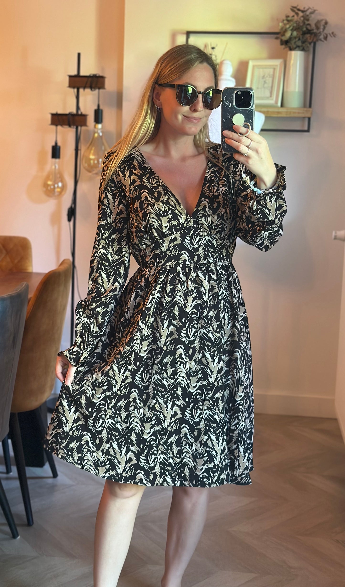 Robe fluide imprimé noir et beige T.38/40