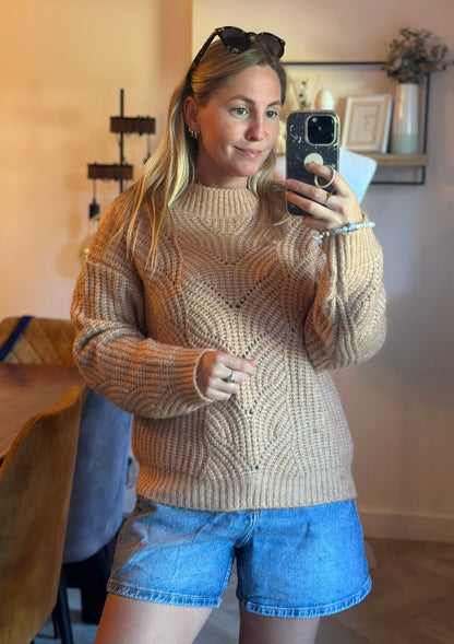 Pull maille torsadée T.36 oversize