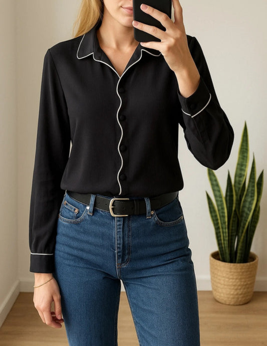 Chemise noire fluide liseré argent T.34