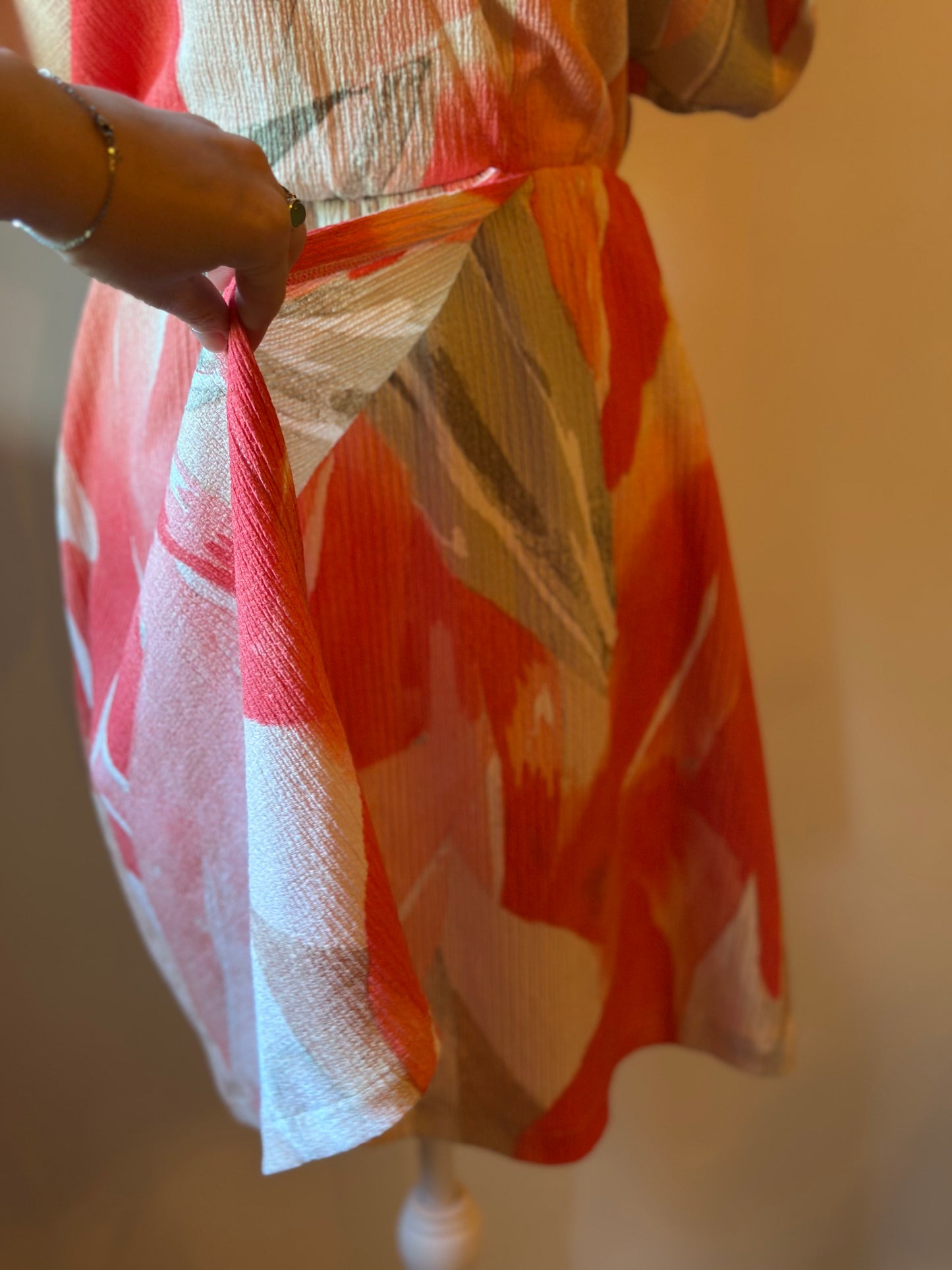 Robe d’été fluide imprimé corail et beige T.34/36