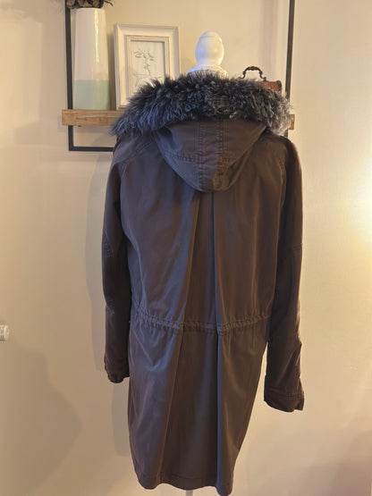 Parka chaude doublée fausse fourrure T.38