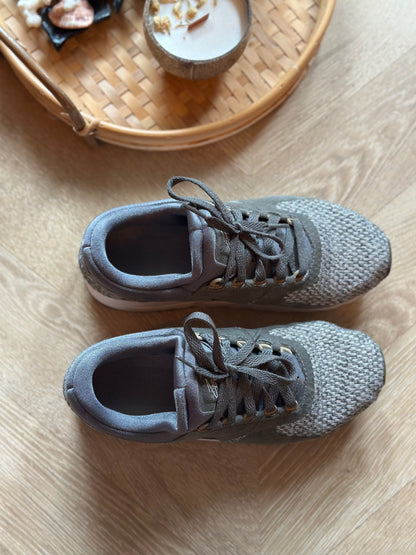 Baskets Air Max Zero SE GS vert kaki et noir P.37,5