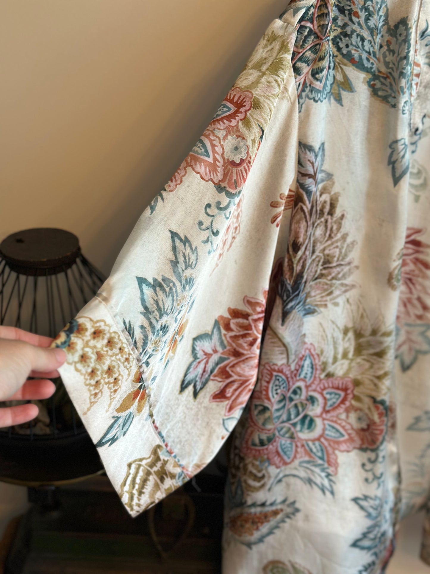 Kimono fluide crème à motifs fleuris T.unique