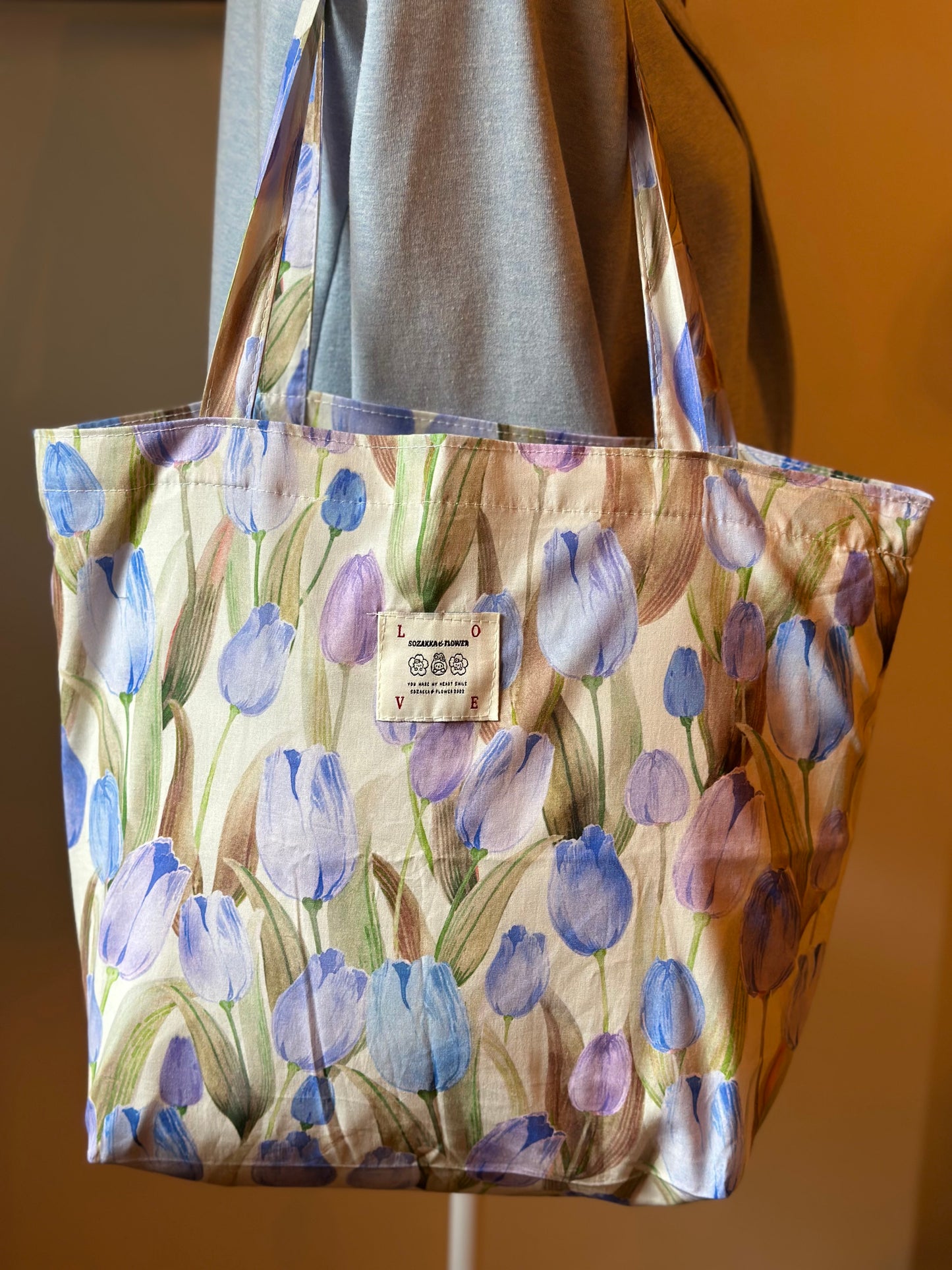 Sac tote bag en tissu imprimé de tulipes lila bleu neuf