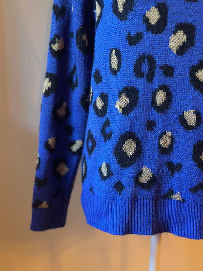 Pull doux bleu léopard T.36