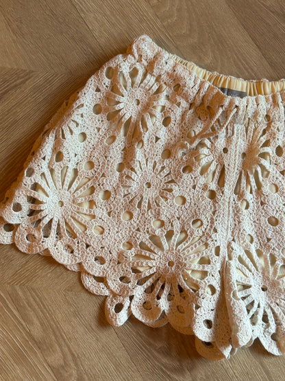 Short crochet écru dentelle T.36