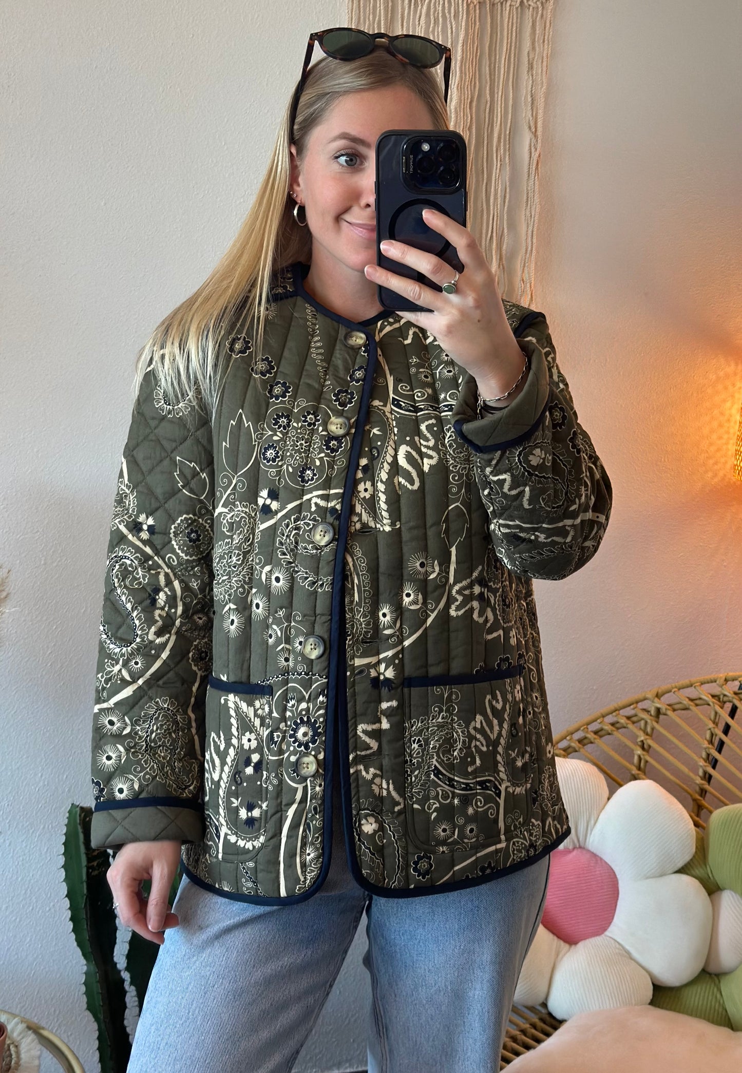 Veste matelassée « Madeleine » kaki à motifs fleuris et cachemire, T.34 oversize, neuve