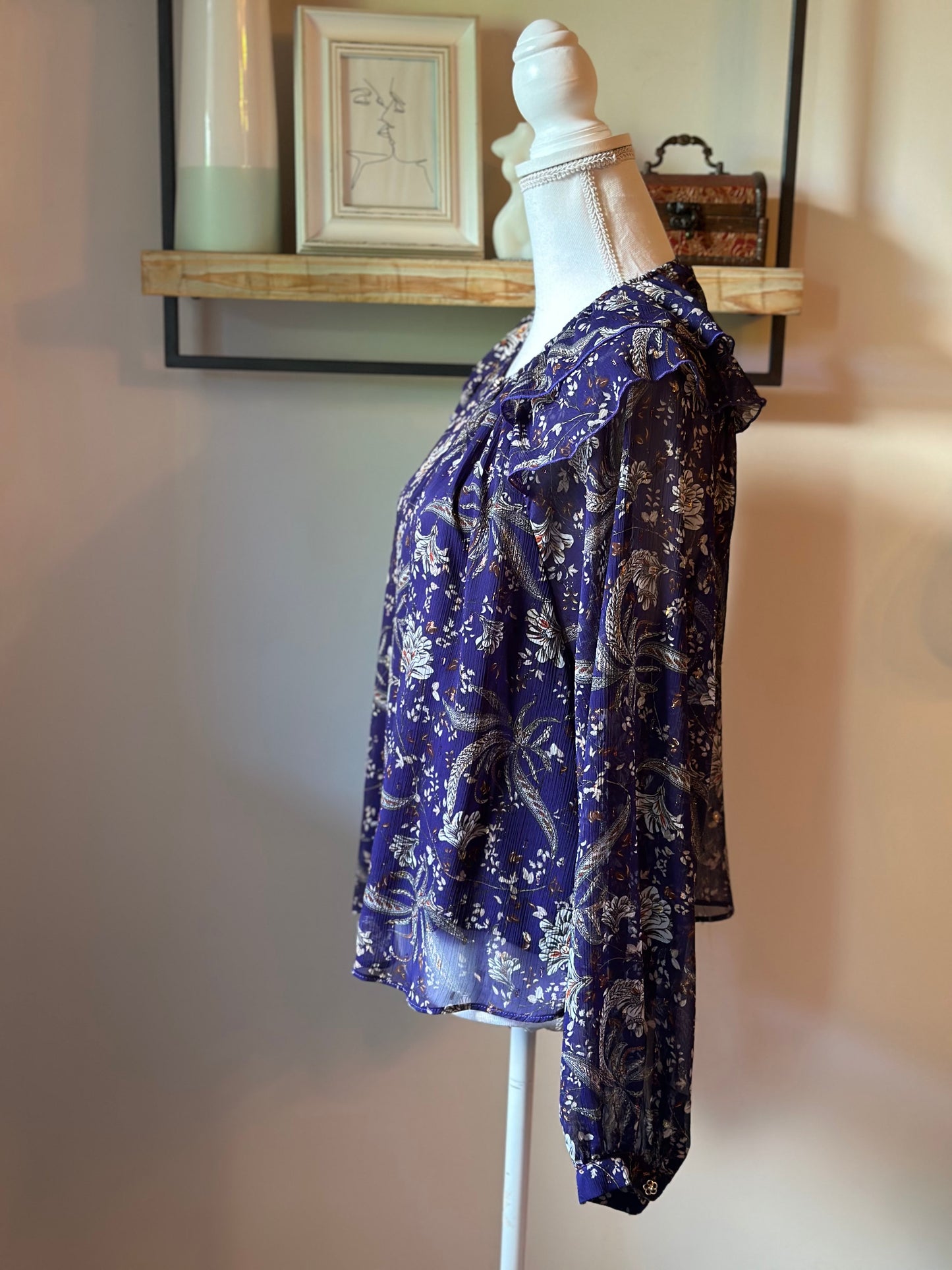 Blouse fleurie volants violet T.42