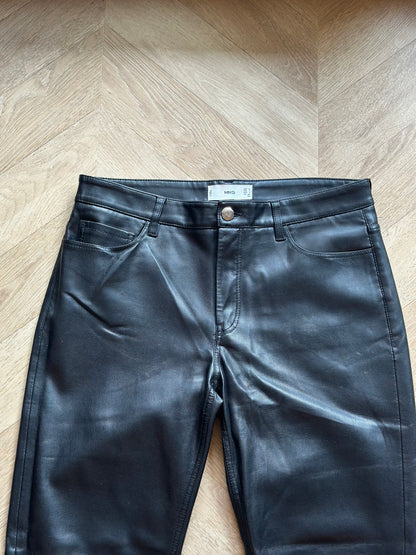 Pantalon droit similicuir noir T.36
