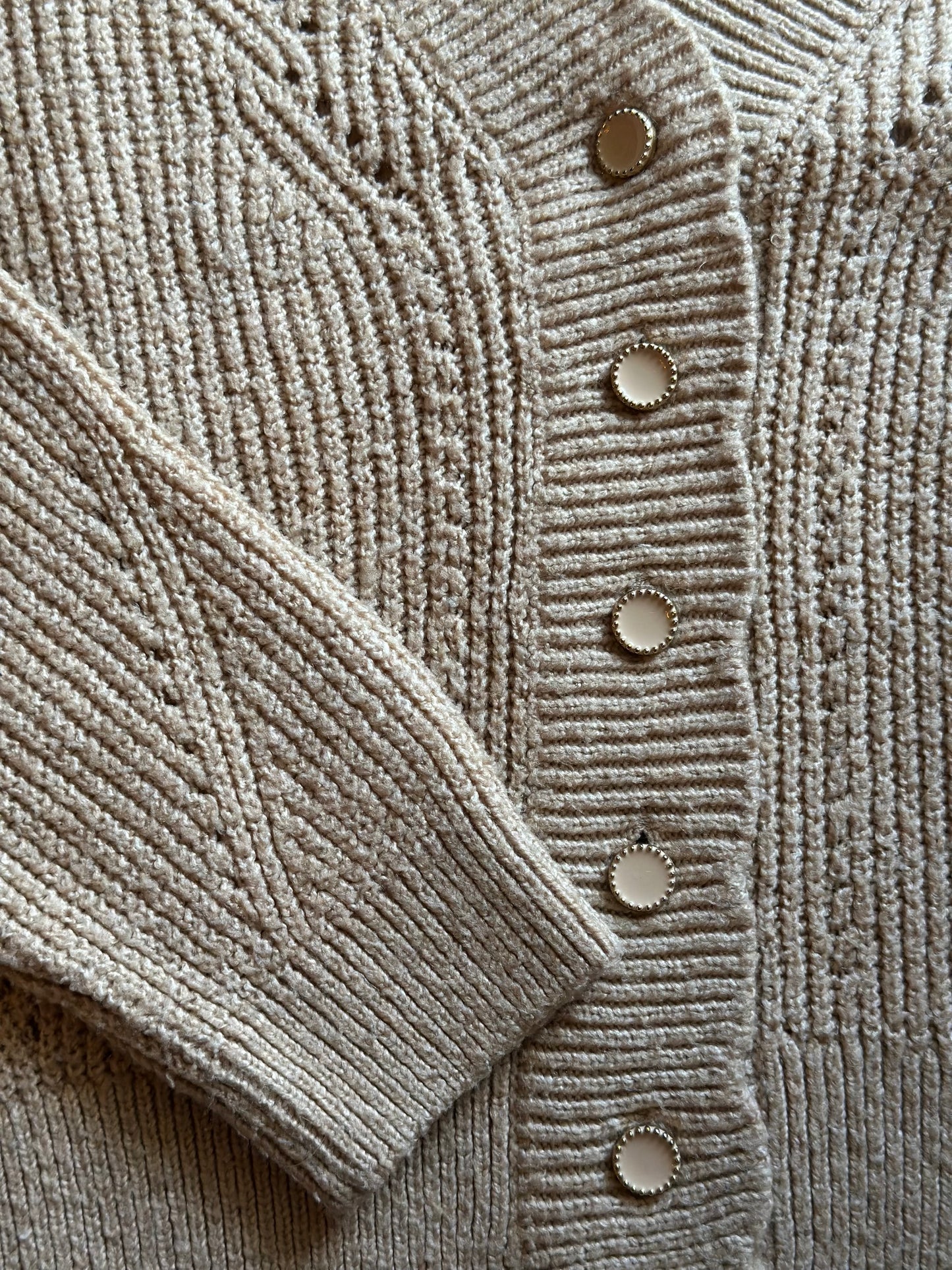 Cardigan beige maille T.40