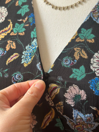 Robe fleurie à volants T.36