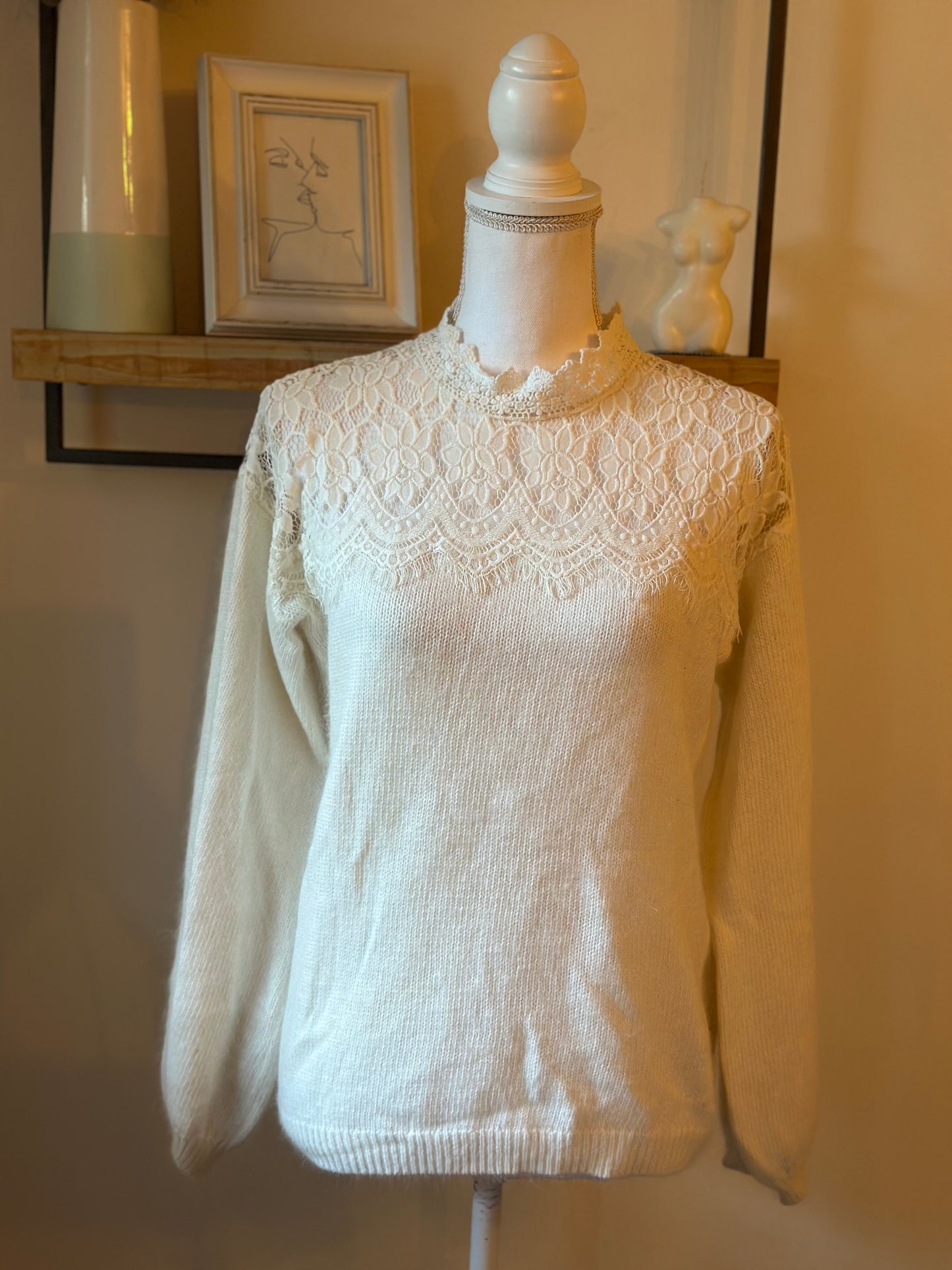 Pull écru dentelle col victorien angora T.40