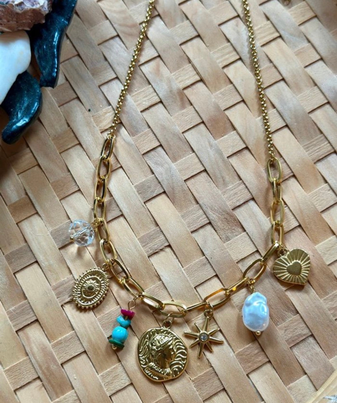 Collier doré en acier inoxydable – pendentifs tendance et colorés