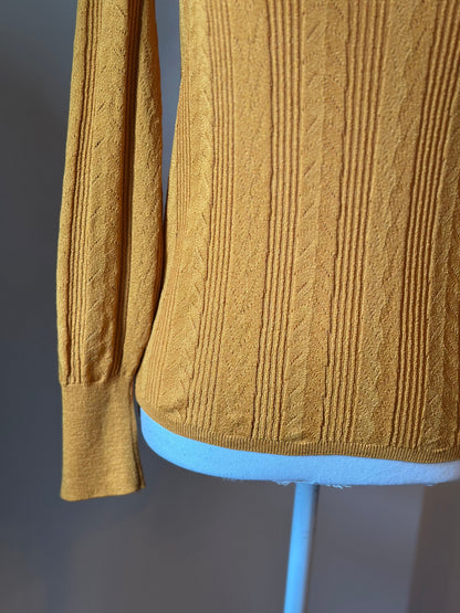 Haut maille unie texturée T.34