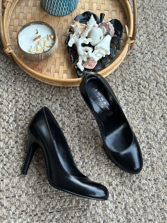 Escarpins cuir noir P.36