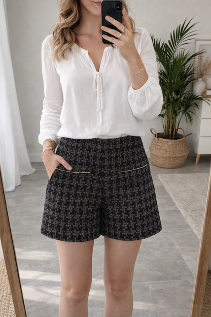 Short en tweed à carreaux T.40