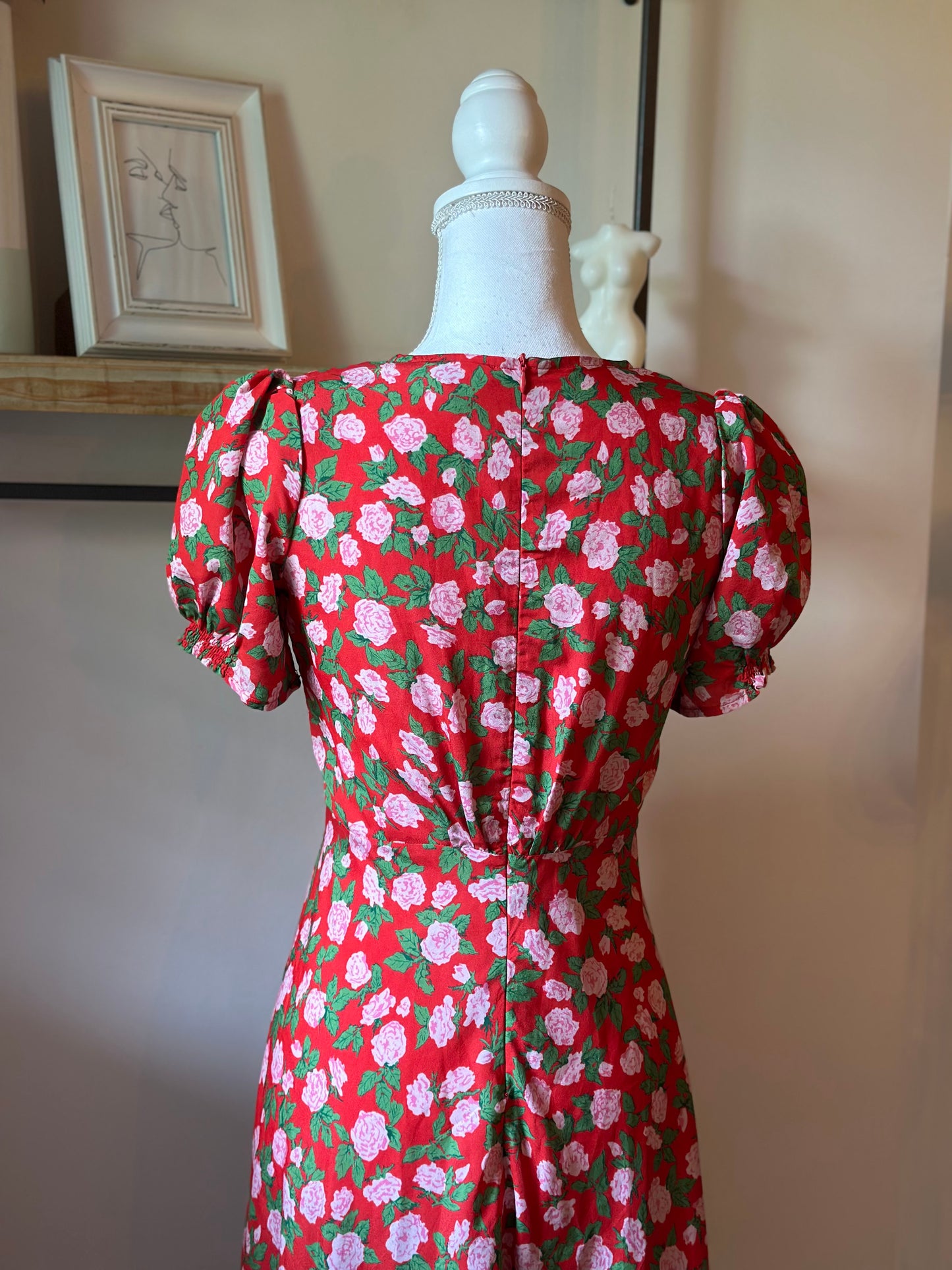 Robe longue fleurie rouge en soie T.36