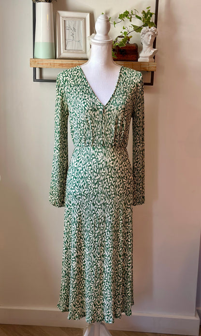 Robe mi-longue à motif feuillage T.34/36