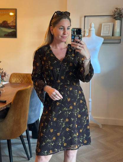 Robe midi en toile noire avec imprimé de fleurs colorées, T.42