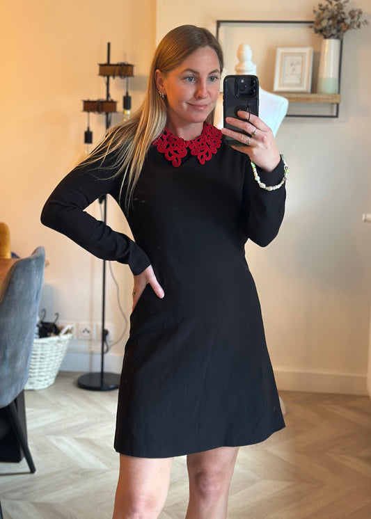 Robe noire col Claudine dentelle T.36