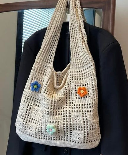 Sac fourre-tout en crochet avec fleurs colorées brodées