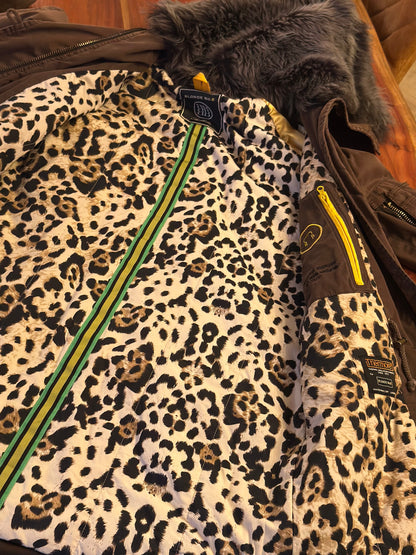 Parka chaude doublée fausse fourrure T.38