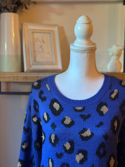 Pull doux bleu léopard T.36