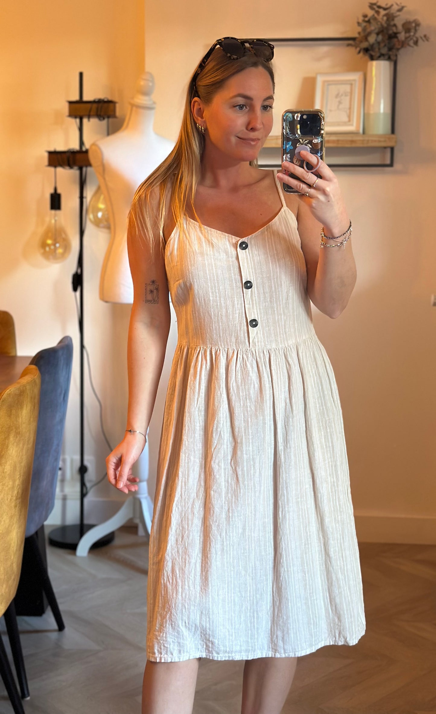 Robe midi à rayures fines beige – en lin T.40