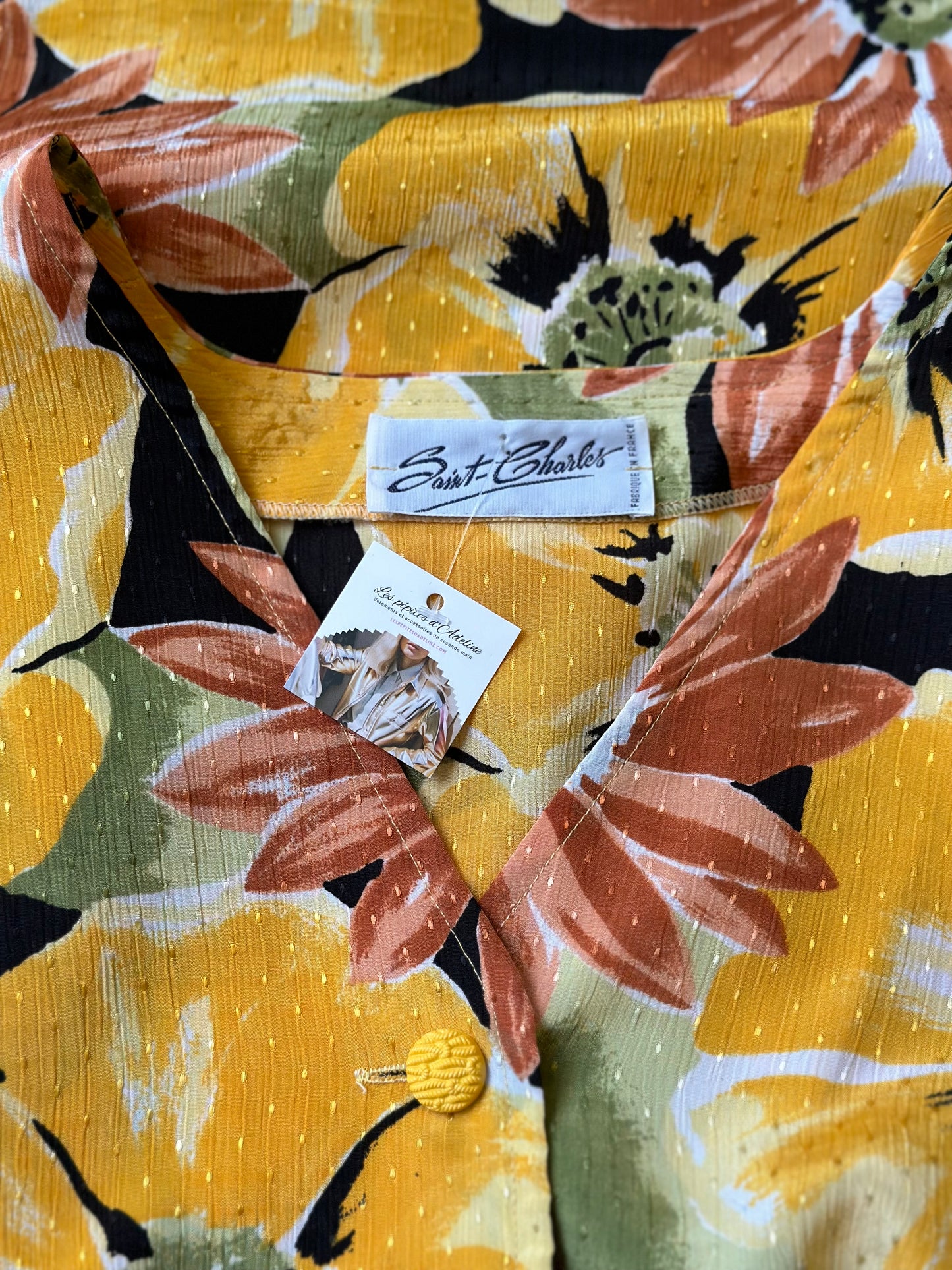 Chemise jaune imprimée fleurs, modèle vintage, T.U