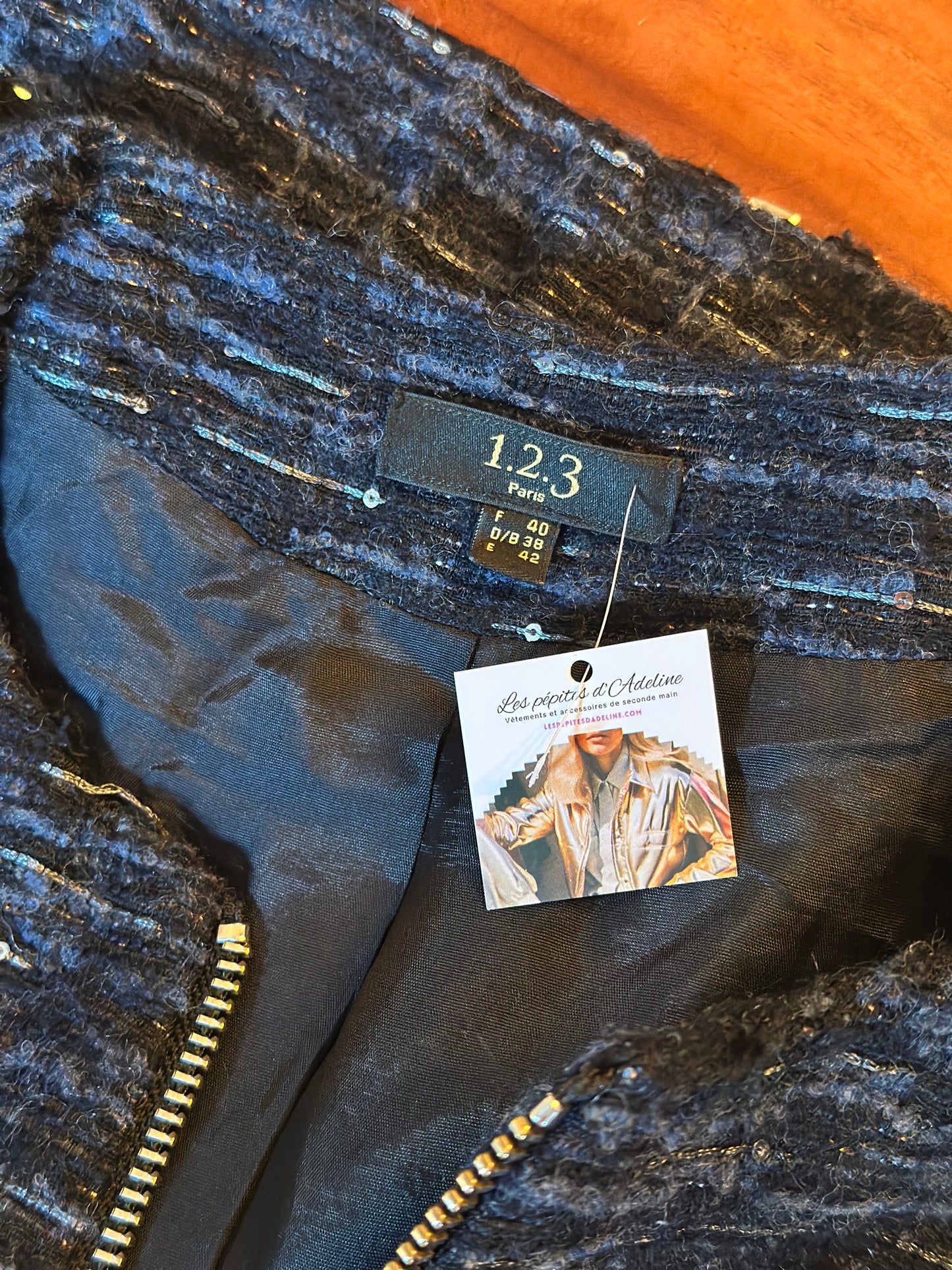Veste zippée noire à sequins discrets T.40