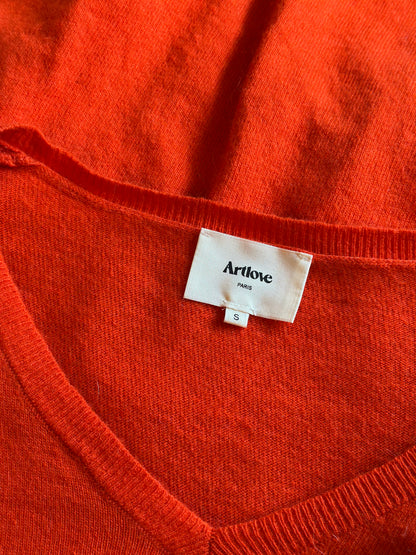 Pull rouge col V angora laine T.36