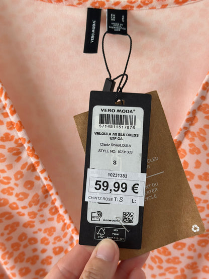Robe midi neuve à petites fleurs T.36