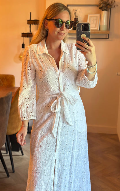 Robe longue blanche broderie anglaise T.36