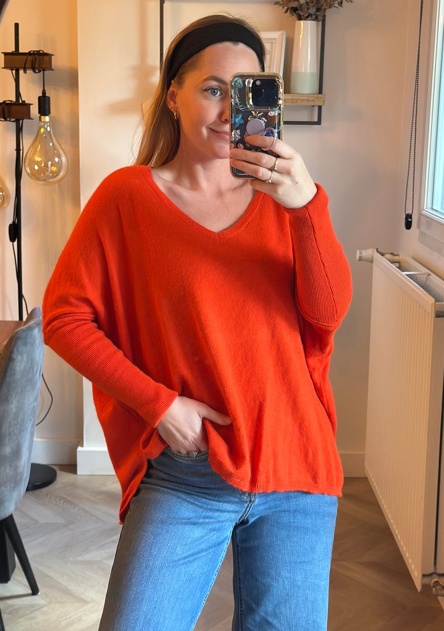 Pull rouge col V angora laine T.36
