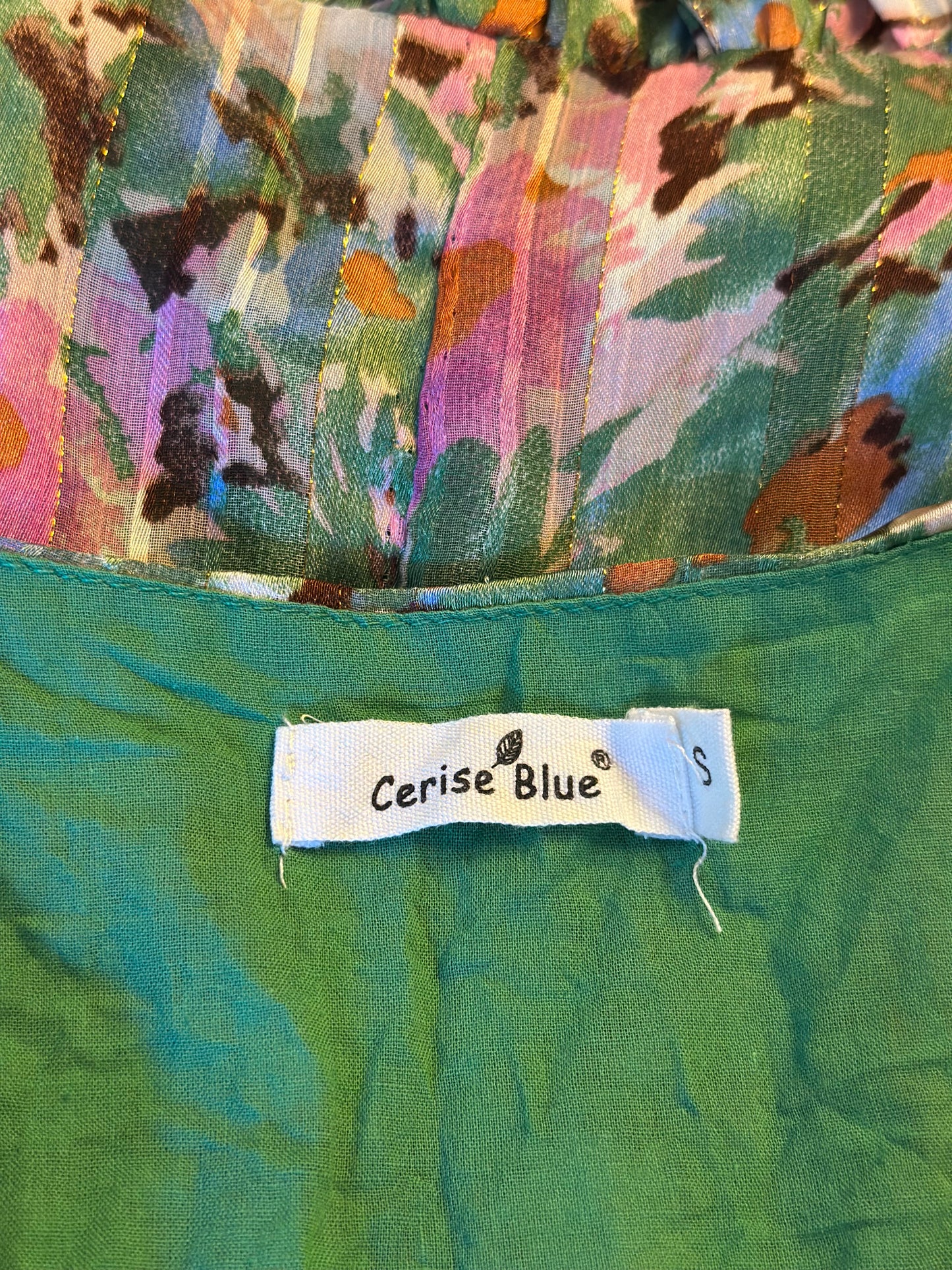 Robe d’été fleurie vert rose T.36